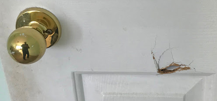 interior door hole repair Rio Linda